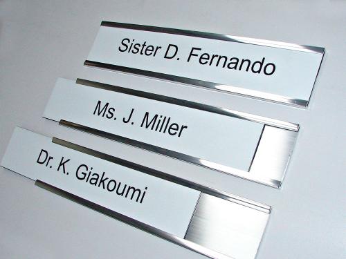 Metal-Nameplate-1